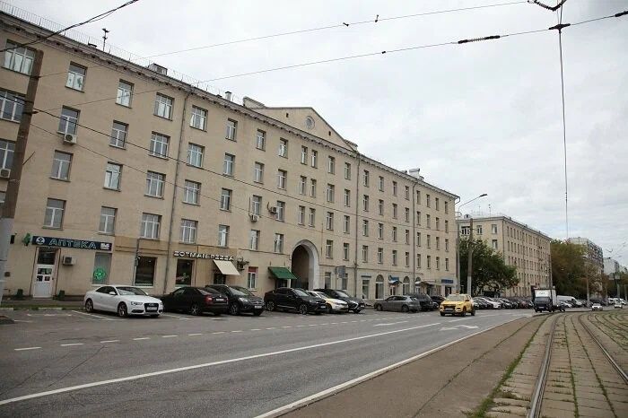 фасад дома, здание по адресу г Москва, Симферопольский б-р, д 12/14 к 2
